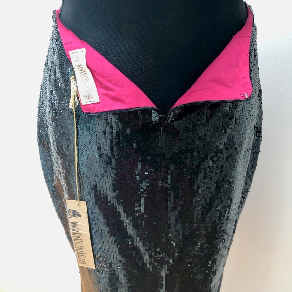 NWT Sir Alistair Rai Sequin Skirt Sz M